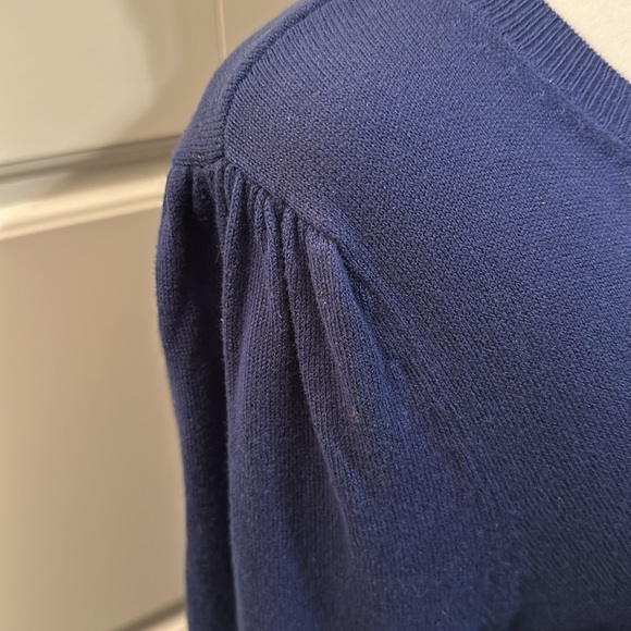 LOFT Sweater - Picture 3 of 6